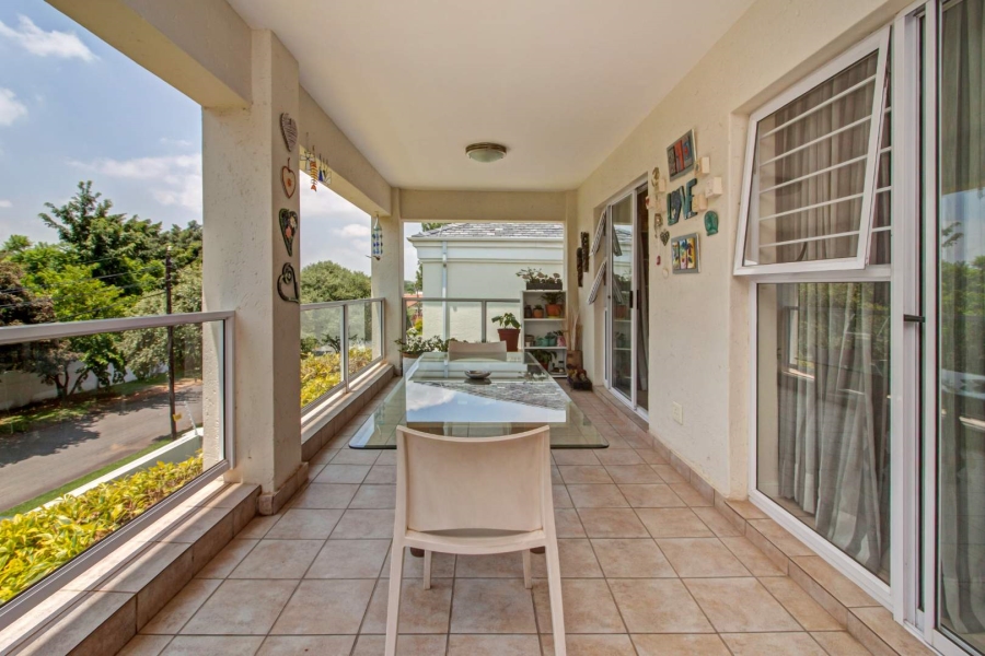 2 Bedroom Property for Sale in Bryanston Gauteng