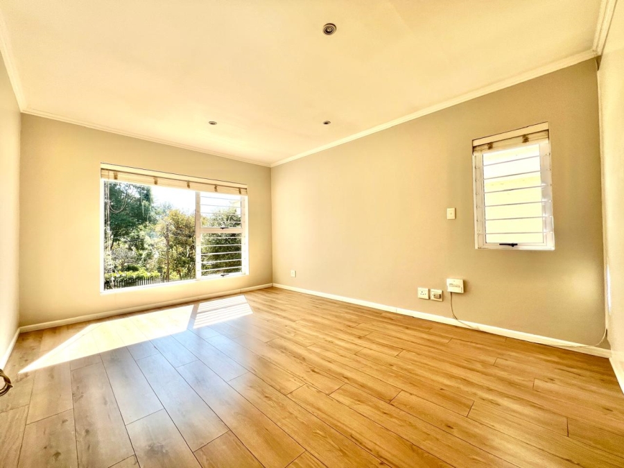 2 Bedroom Property for Sale in Bryanston Gauteng