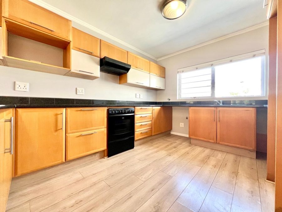 2 Bedroom Property for Sale in Bryanston Gauteng