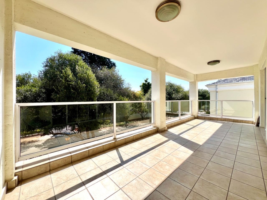 2 Bedroom Property for Sale in Bryanston Gauteng