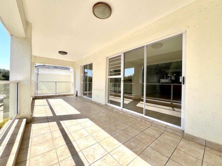 2 Bedroom Property for Sale in Bryanston Gauteng
