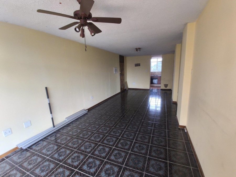 2 Bedroom Property for Sale in Sunnyside Gauteng