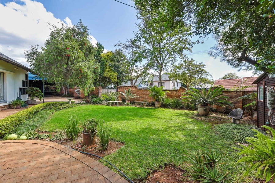 5 Bedroom Property for Sale in Waterkloof Ridge Gauteng