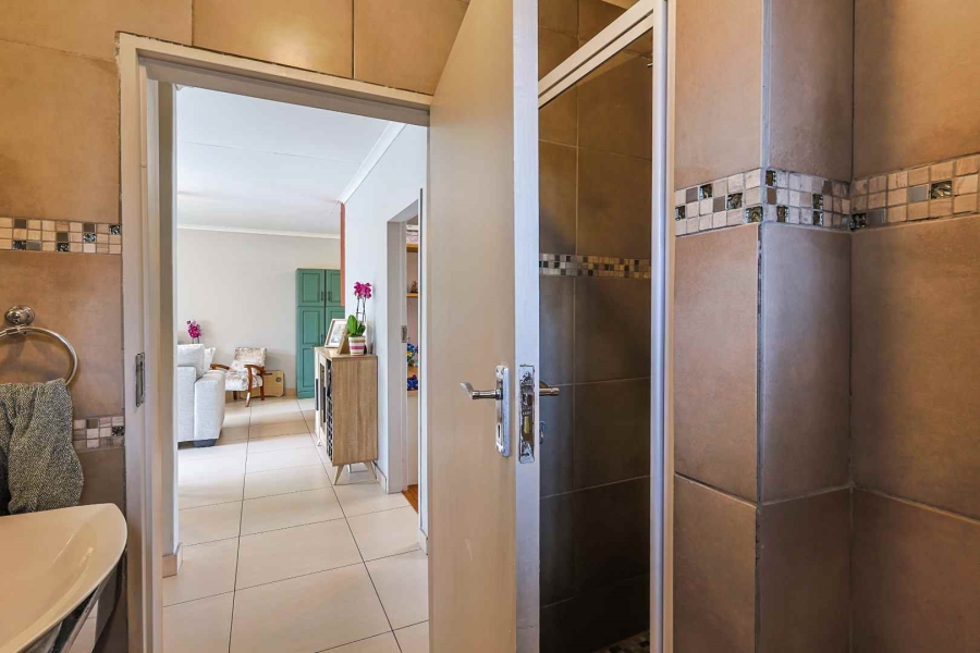 3 Bedroom Property for Sale in Waterkloof Ridge Gauteng