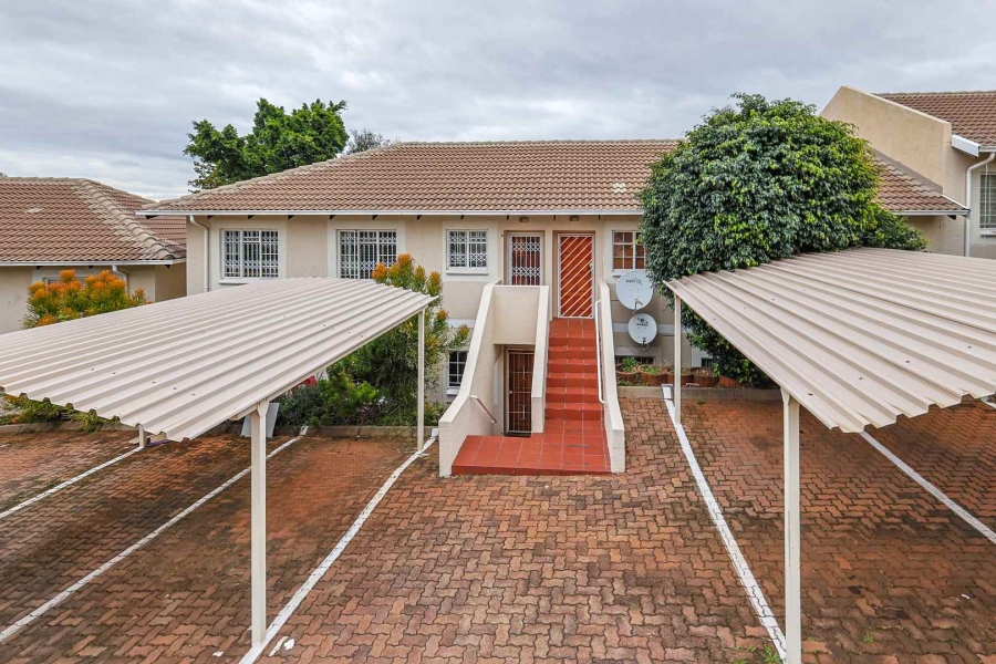 3 Bedroom Property for Sale in Waterkloof Ridge Gauteng