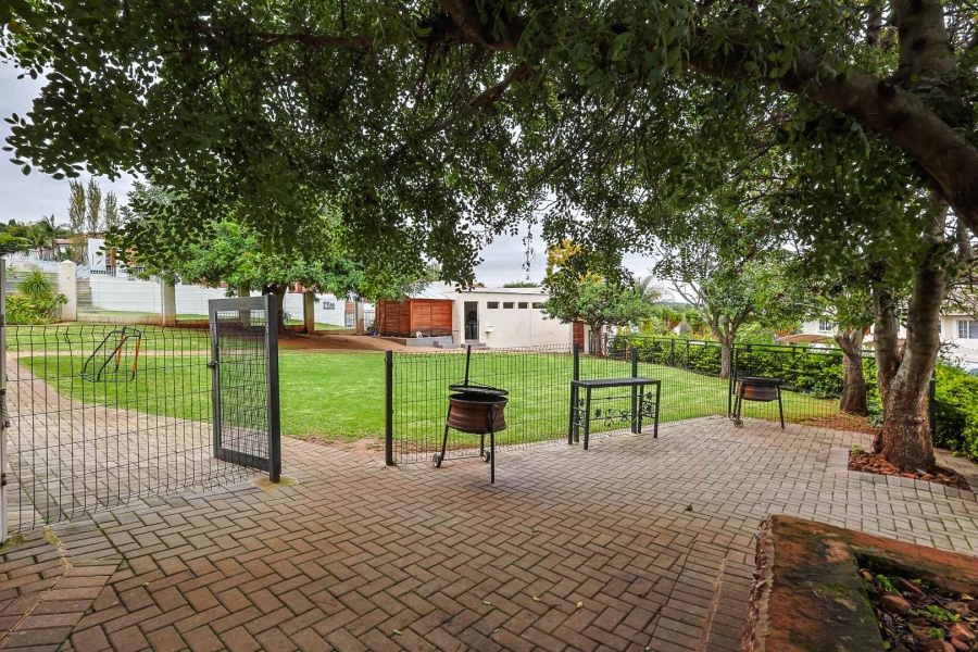 3 Bedroom Property for Sale in Waterkloof Ridge Gauteng