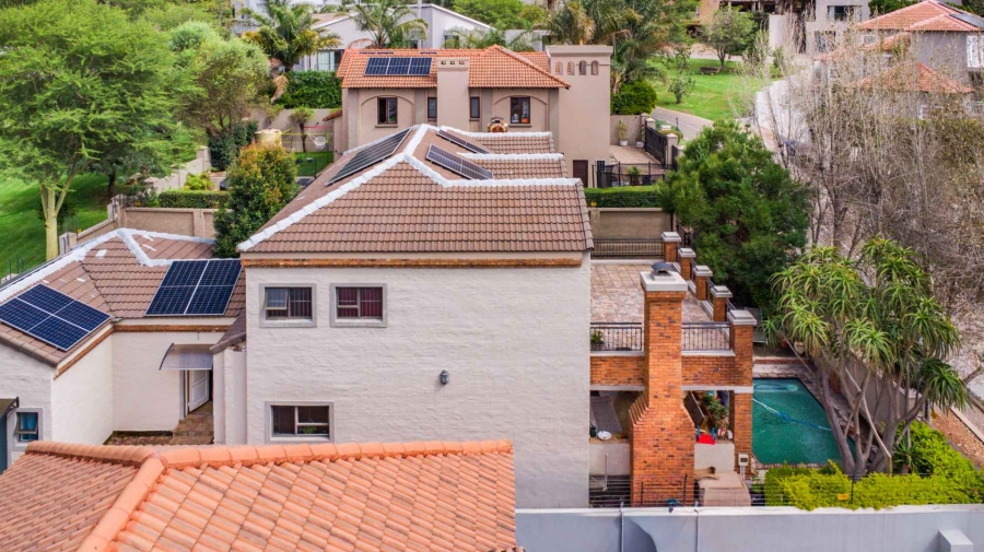 4 Bedroom Property for Sale in Waterkloof Ridge Gauteng
