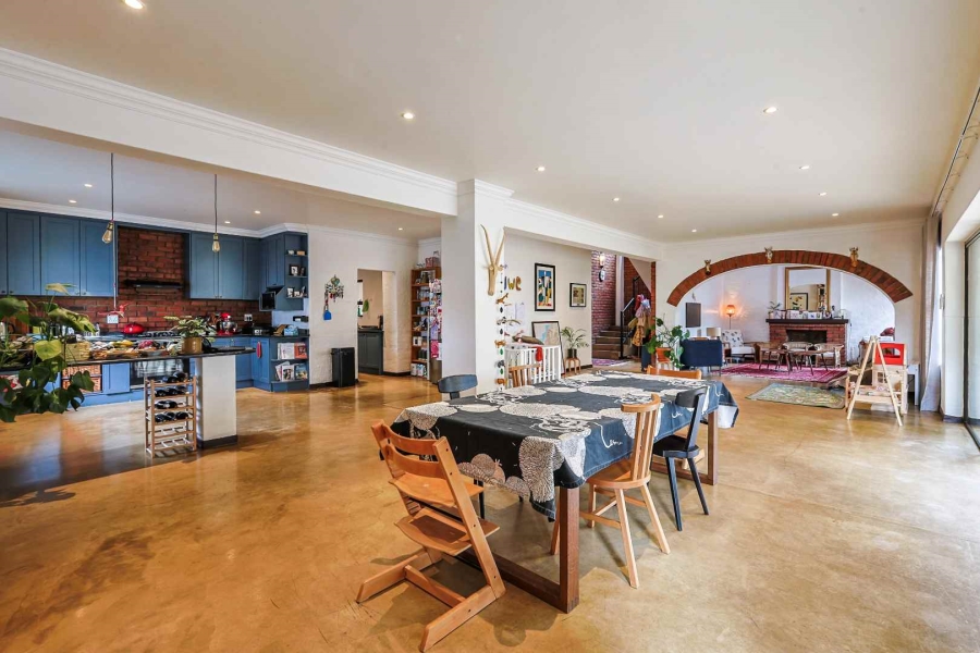 4 Bedroom Property for Sale in Waterkloof Ridge Gauteng