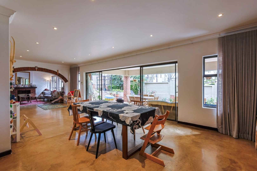 4 Bedroom Property for Sale in Waterkloof Ridge Gauteng