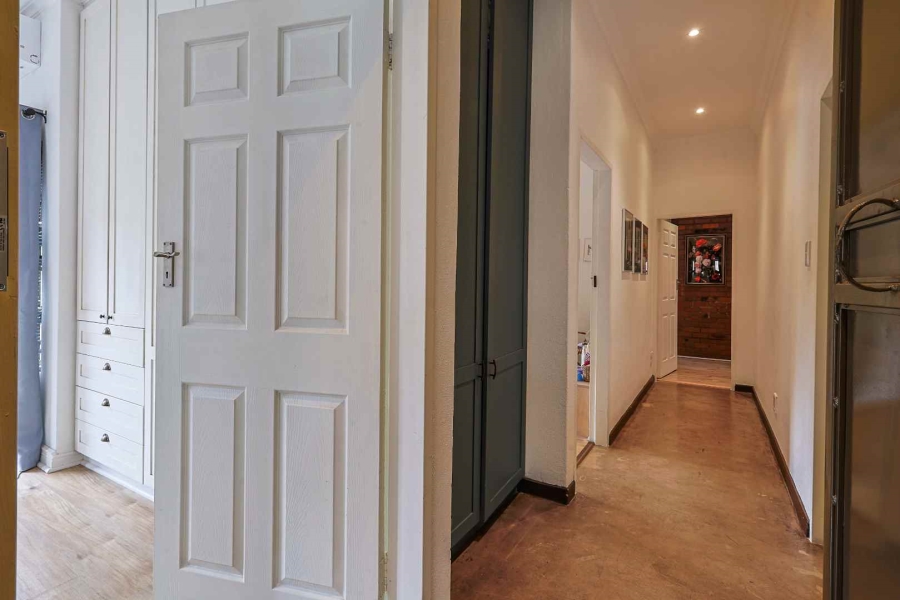 4 Bedroom Property for Sale in Waterkloof Ridge Gauteng