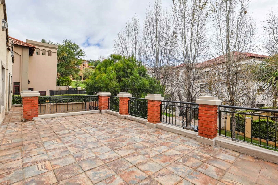 4 Bedroom Property for Sale in Waterkloof Ridge Gauteng