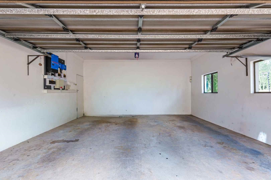 4 Bedroom Property for Sale in Waterkloof Ridge Gauteng