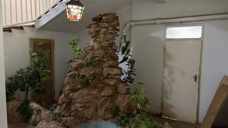 To Let 3 Bedroom Property for Rent in Florida Hills Gauteng