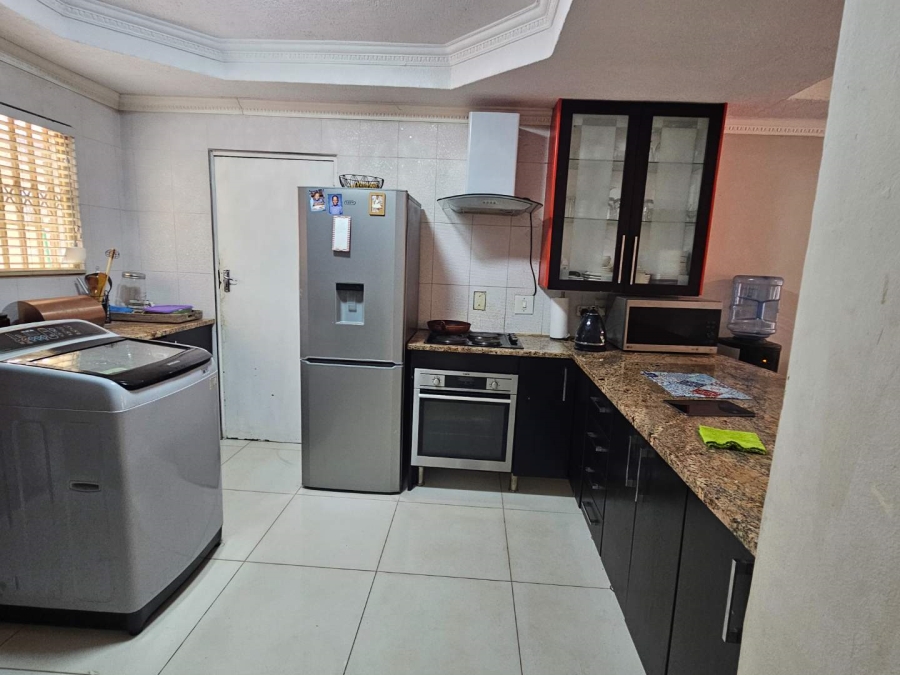 3 Bedroom Property for Sale in Amandasig Gauteng
