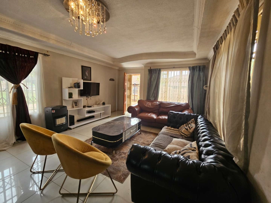 3 Bedroom Property for Sale in Amandasig Gauteng