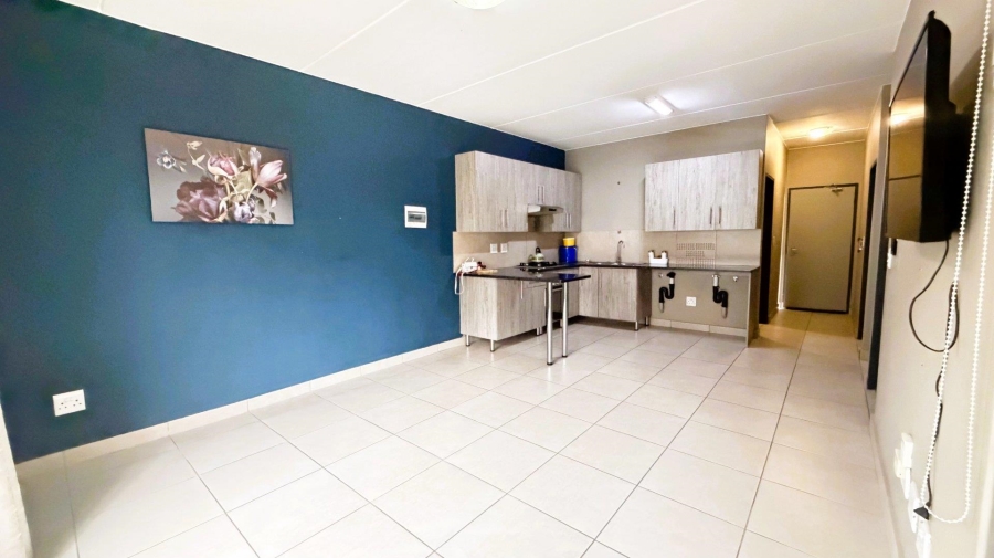 2 Bedroom Property for Sale in Glen Austin AH Gauteng