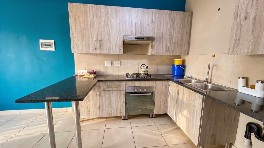 2 Bedroom Property for Sale in Glen Austin AH Gauteng