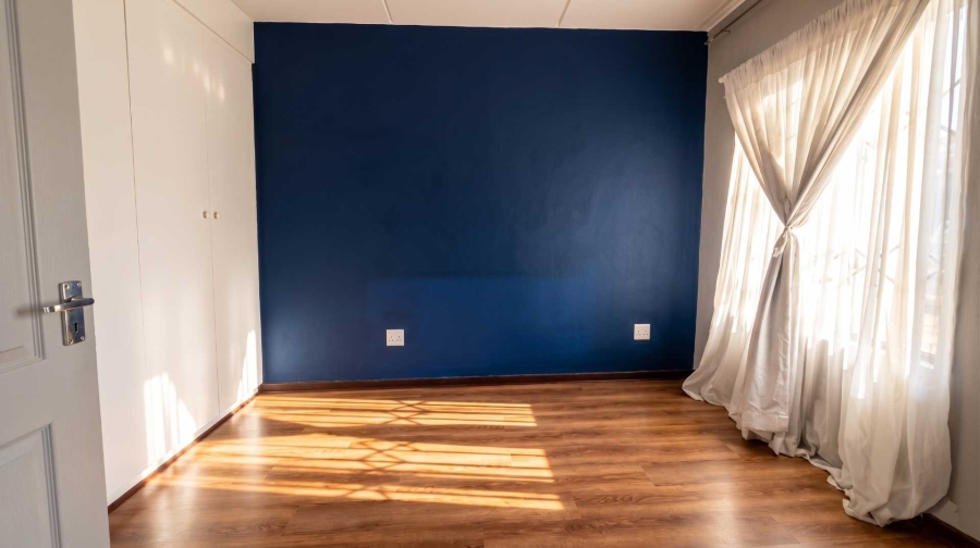 2 Bedroom Property for Sale in Glen Austin AH Gauteng