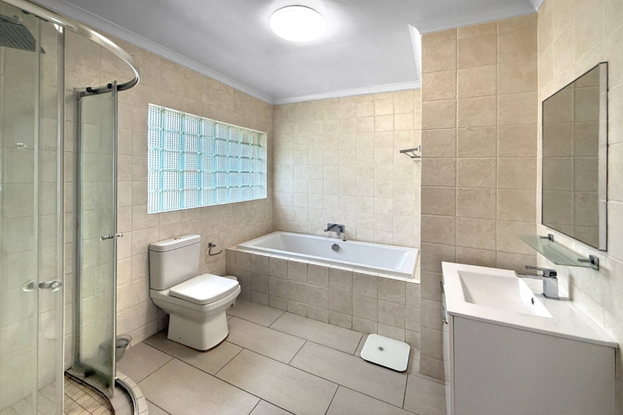 3 Bedroom Property for Sale in Fourways Gauteng