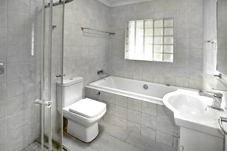 3 Bedroom Property for Sale in Fourways Gauteng