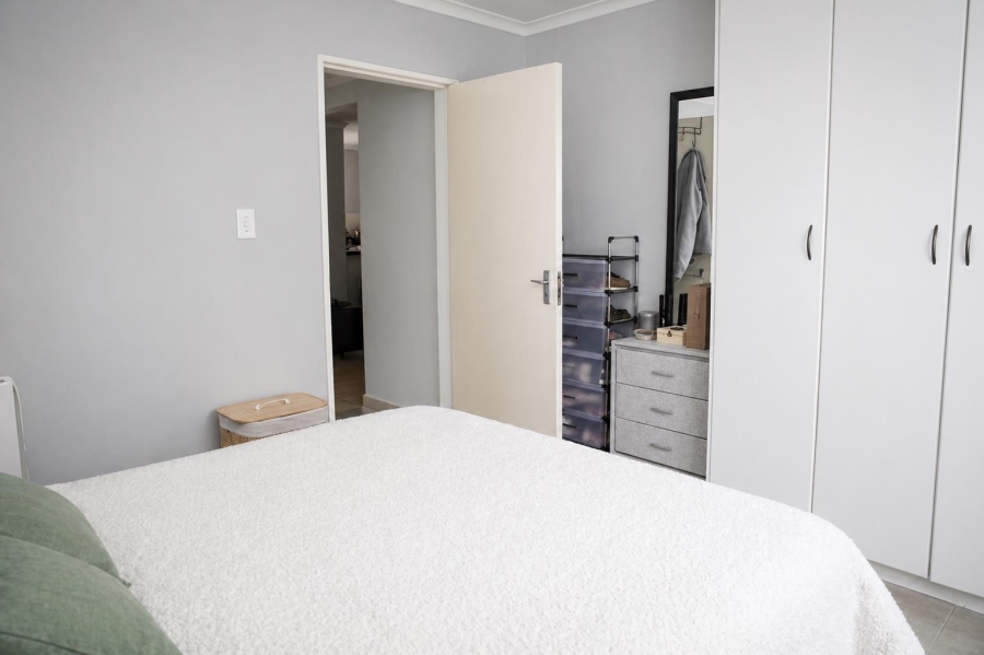 2 Bedroom Property for Sale in Allens Nek Gauteng