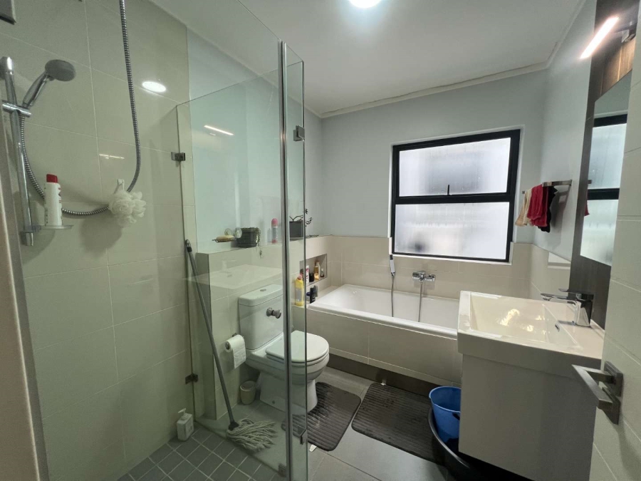 2 Bedroom Property for Sale in Lonehill Gauteng