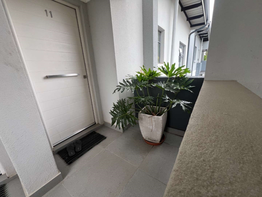 2 Bedroom Property for Sale in Lonehill Gauteng