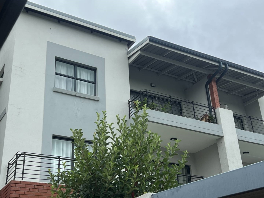 2 Bedroom Property for Sale in Lonehill Gauteng