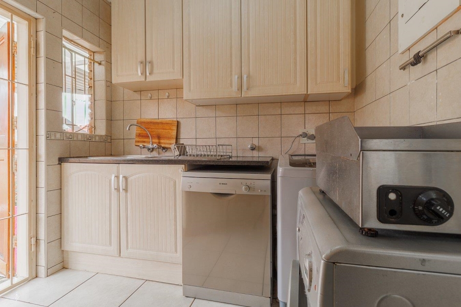 4 Bedroom Property for Sale in Moreleta Park Gauteng