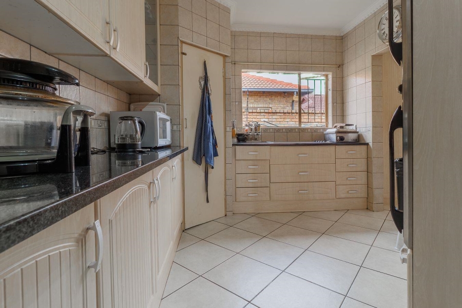 4 Bedroom Property for Sale in Moreleta Park Gauteng