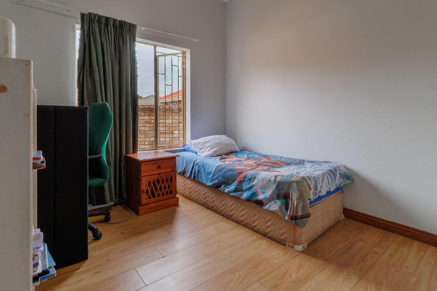 4 Bedroom Property for Sale in Moreleta Park Gauteng