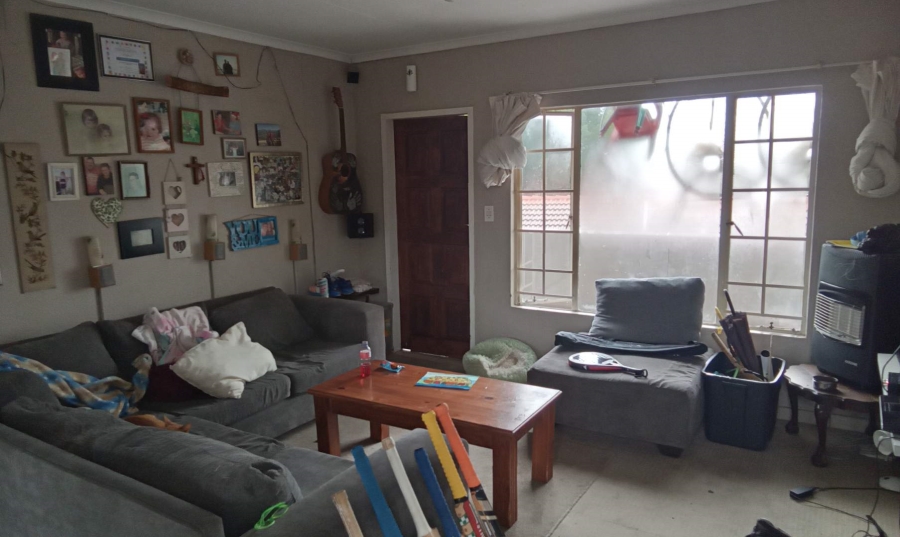 2 Bedroom Property for Sale in Radiokop Gauteng