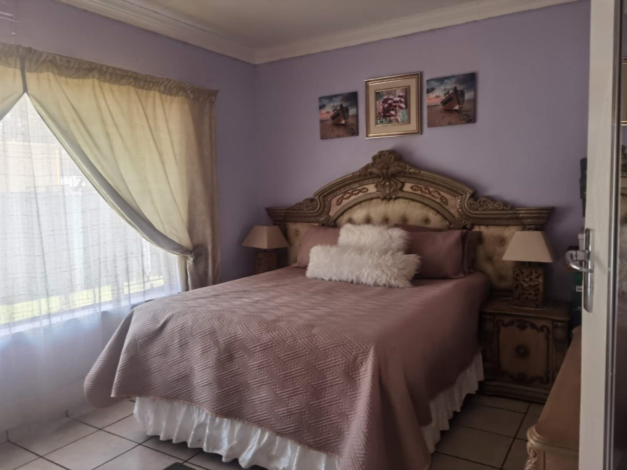 4 Bedroom Property for Sale in Modder East Gauteng