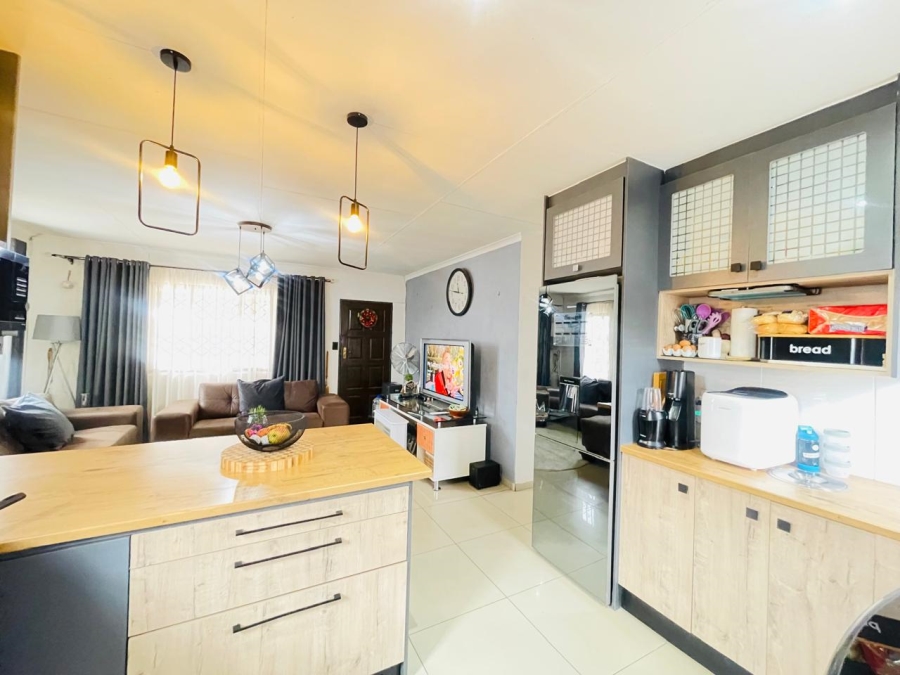 3 Bedroom Property for Sale in Protea Glen Gauteng