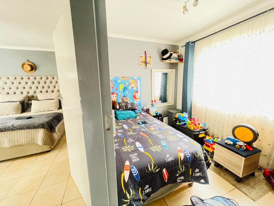 3 Bedroom Property for Sale in Protea Glen Gauteng