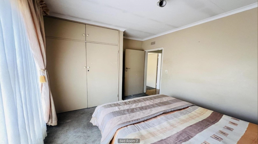 3 Bedroom Property for Sale in Brackendowns Gauteng