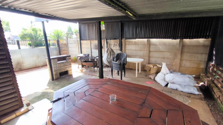 3 Bedroom Property for Sale in Mayberry Park Gauteng