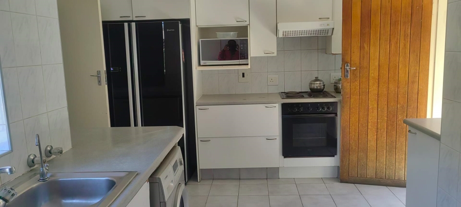To Let 4 Bedroom Property for Rent in Sharonlea Gauteng