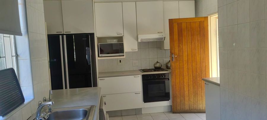 To Let 4 Bedroom Property for Rent in Sharonlea Gauteng
