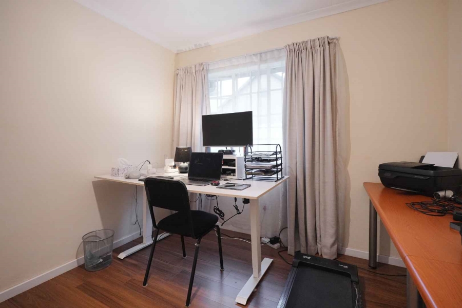 3 Bedroom Property for Sale in Clubview Gauteng