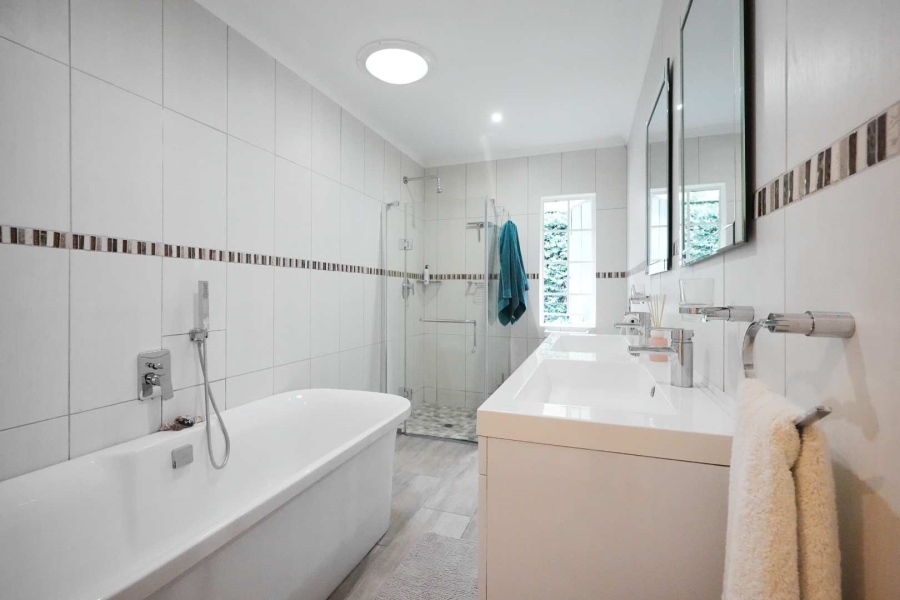 3 Bedroom Property for Sale in Clubview Gauteng