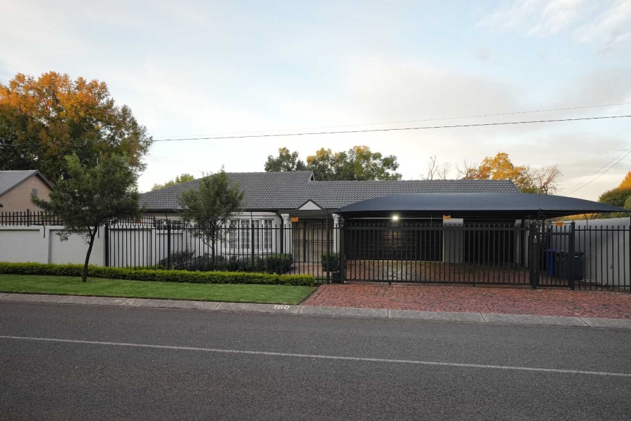 3 Bedroom Property for Sale in Clubview Gauteng