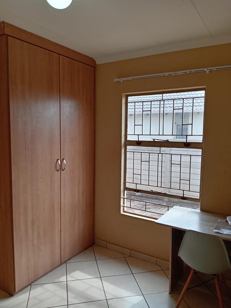 To Let 3 Bedroom Property for Rent in Rosslyn Gauteng