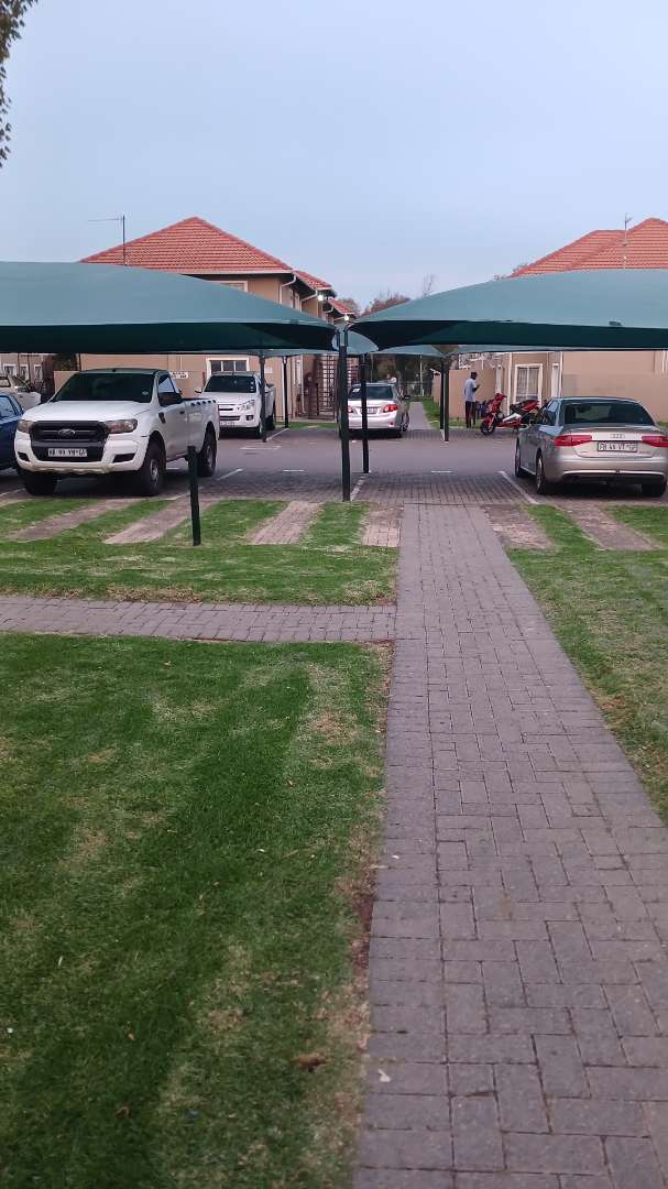 2 Bedroom Property for Sale in Comet Gauteng
