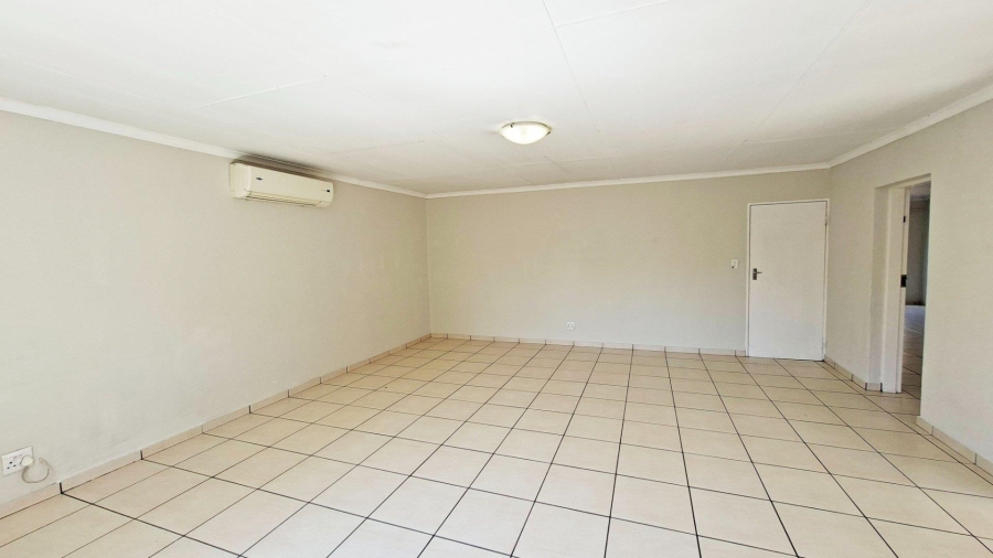 3 Bedroom Property for Sale in North Riding Gauteng