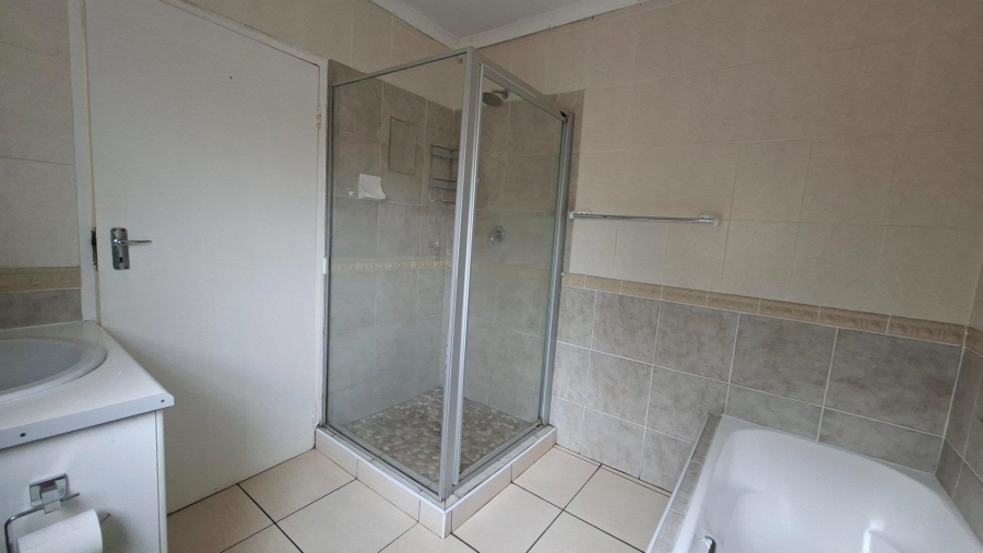 3 Bedroom Property for Sale in North Riding Gauteng