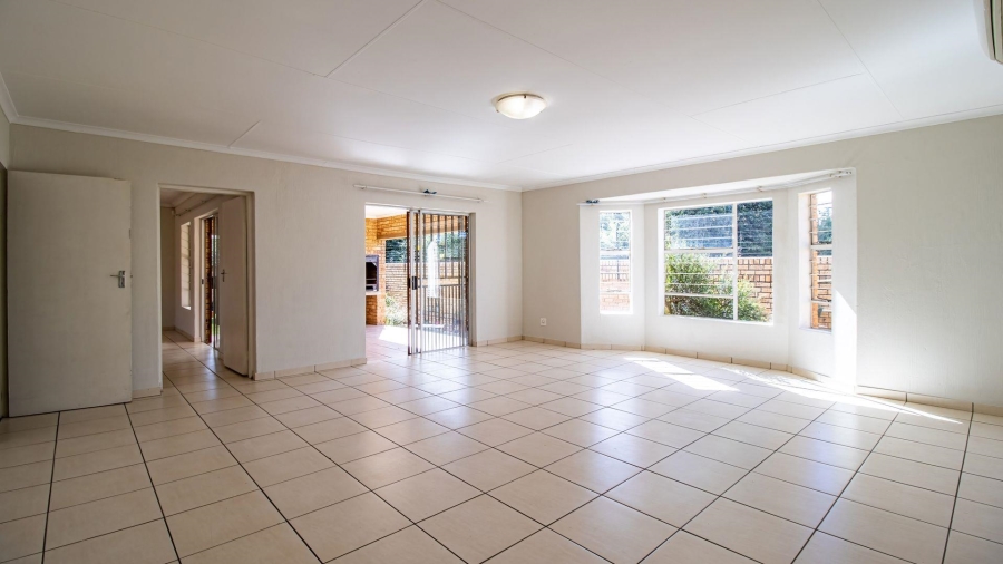 3 Bedroom Property for Sale in North Riding Gauteng