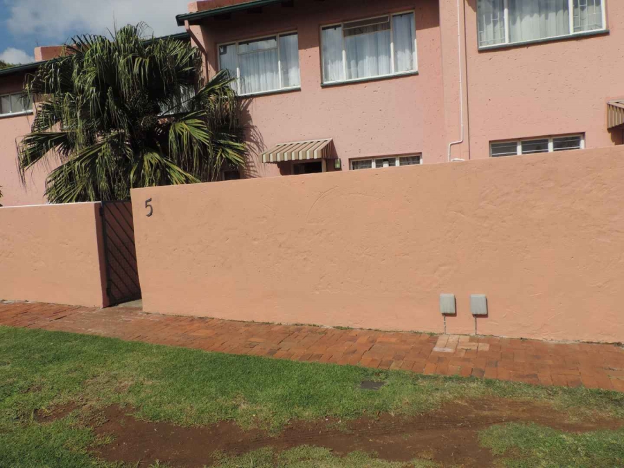 2 Bedroom Property for Sale in Raceview Gauteng