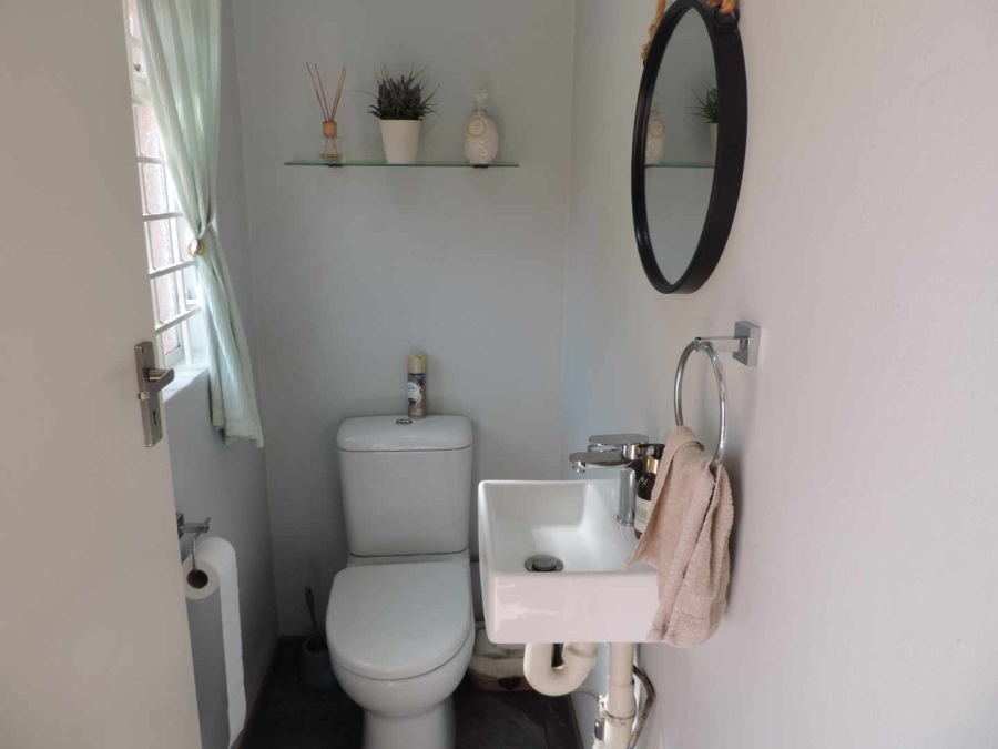 2 Bedroom Property for Sale in Raceview Gauteng
