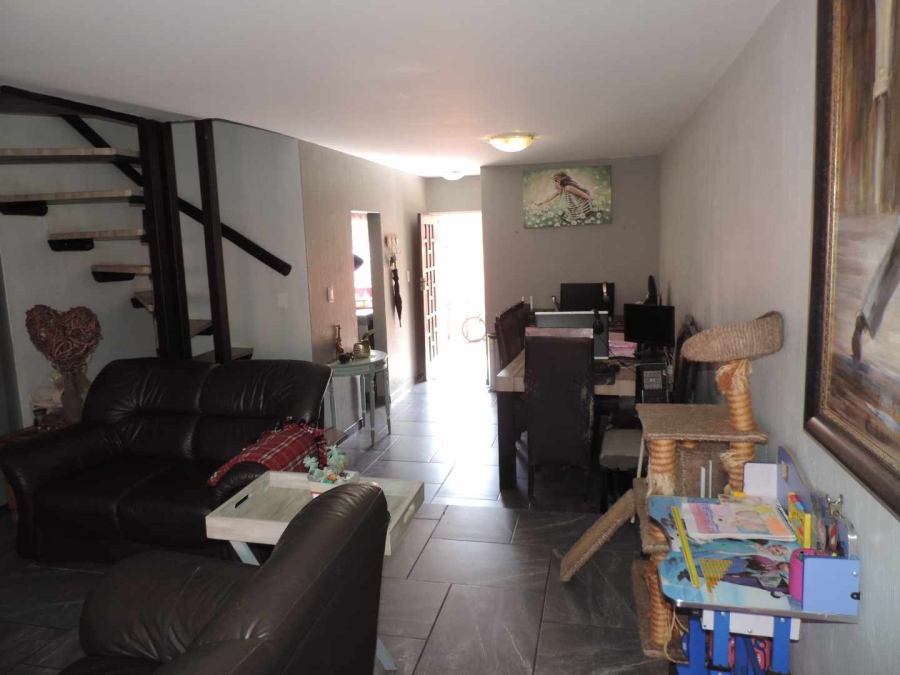 2 Bedroom Property for Sale in Raceview Gauteng